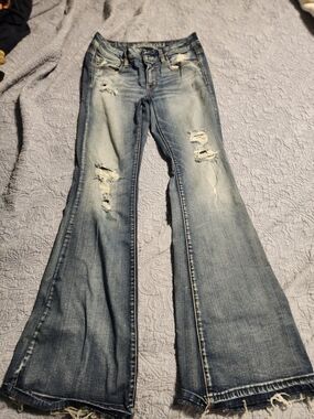 American Eagle Outfitters Light Wash Distressed Bootcut Jeans